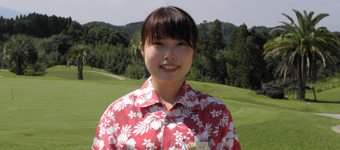 フロントスタッフ河野さん