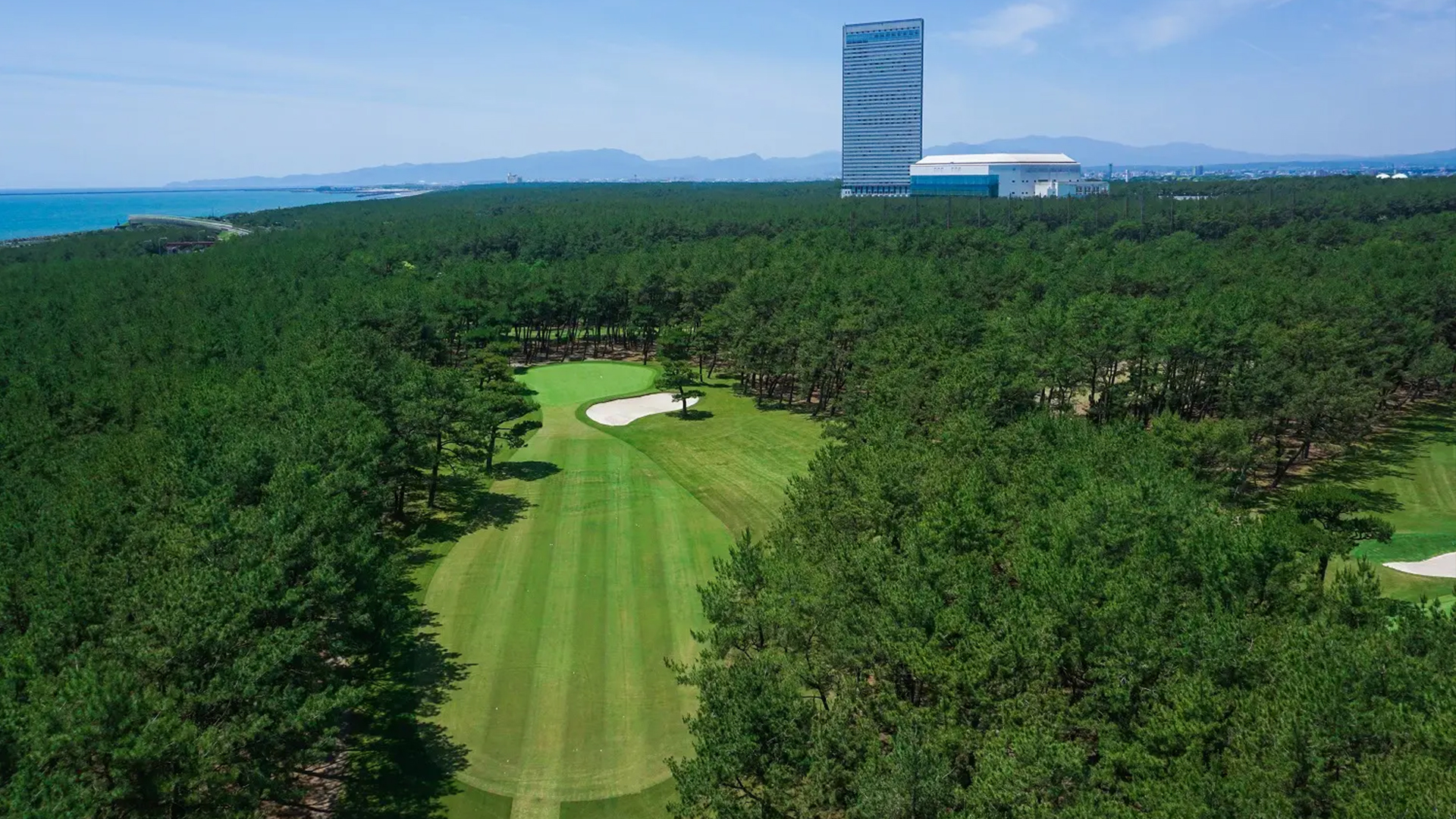golf_huge1_1