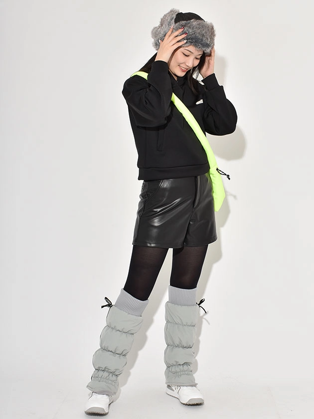 レディースゴルフウェアパンツスタイル