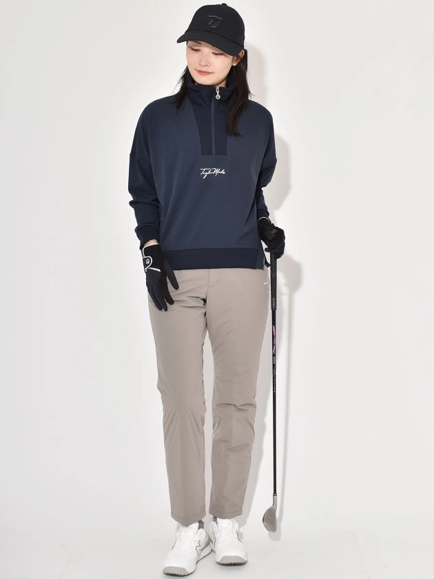 レディースゴルフウェアパンツスタイル