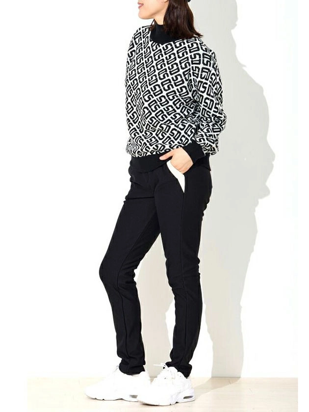 レディースゴルフウェアパンツスタイル