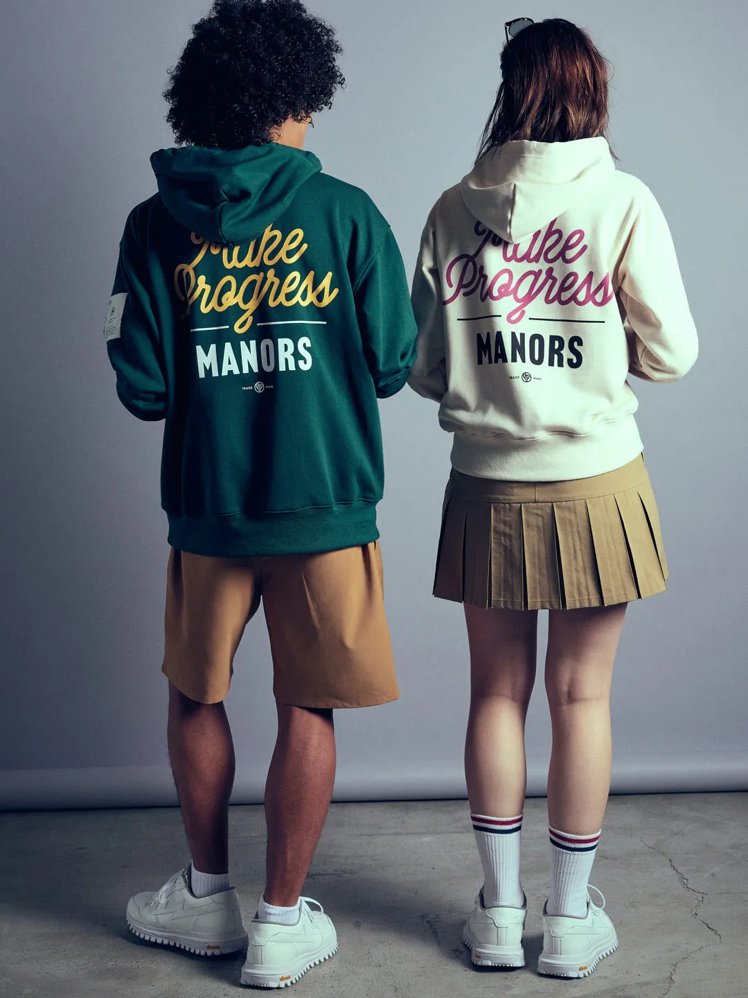 レディースゴルフウェアパンツスタイル