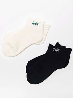 パシフィックゴルフクラブ　　PGC LOGO刺繍ショートソックス　PGL240FGD060SO