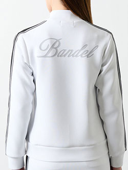 バンデル　25年秋冬新作　総柄切り替えラインブルゾン　BGS-W5AASLB